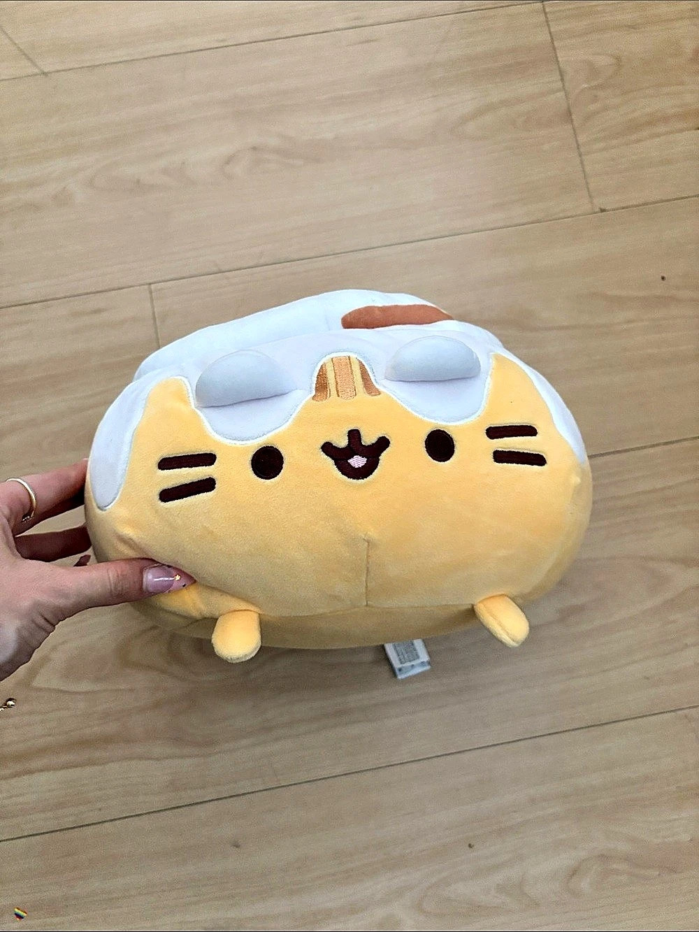 Pusheen Cinnamon Roll Squisheen Plush Yellow & White